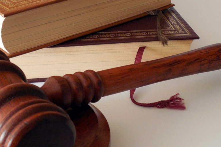 Le marteau de la justice