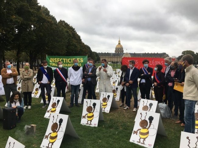 manifestation-contre-reautorisation-neonicotinoides-sna-23-09-2020