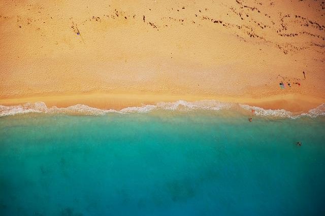 beach-gfa857ac81_640